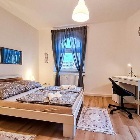 Luxurioeses Apartment Im Zentrum Von Nuernberg Nuremberga Exterior foto