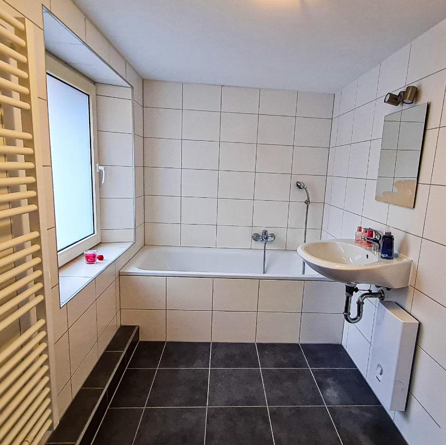Luxurioeses Apartment Im Zentrum Von Nuernberg Nuremberga Exterior foto